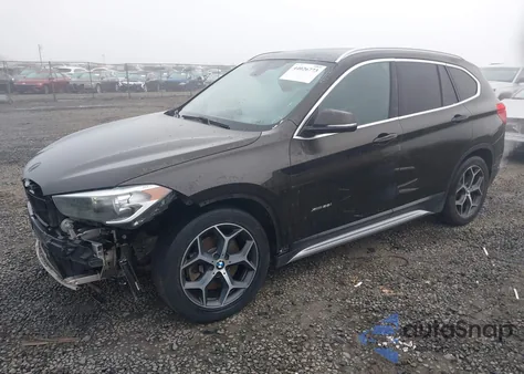 2016 BMW X1 xDrive28I из США, поврежденный, VIN WBXHT3C31G5E52060